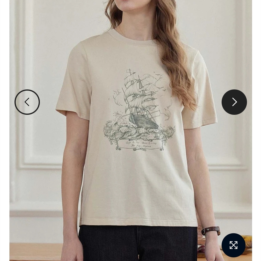 Simple Retro Beige Graphic T-Shirt with Ship Design